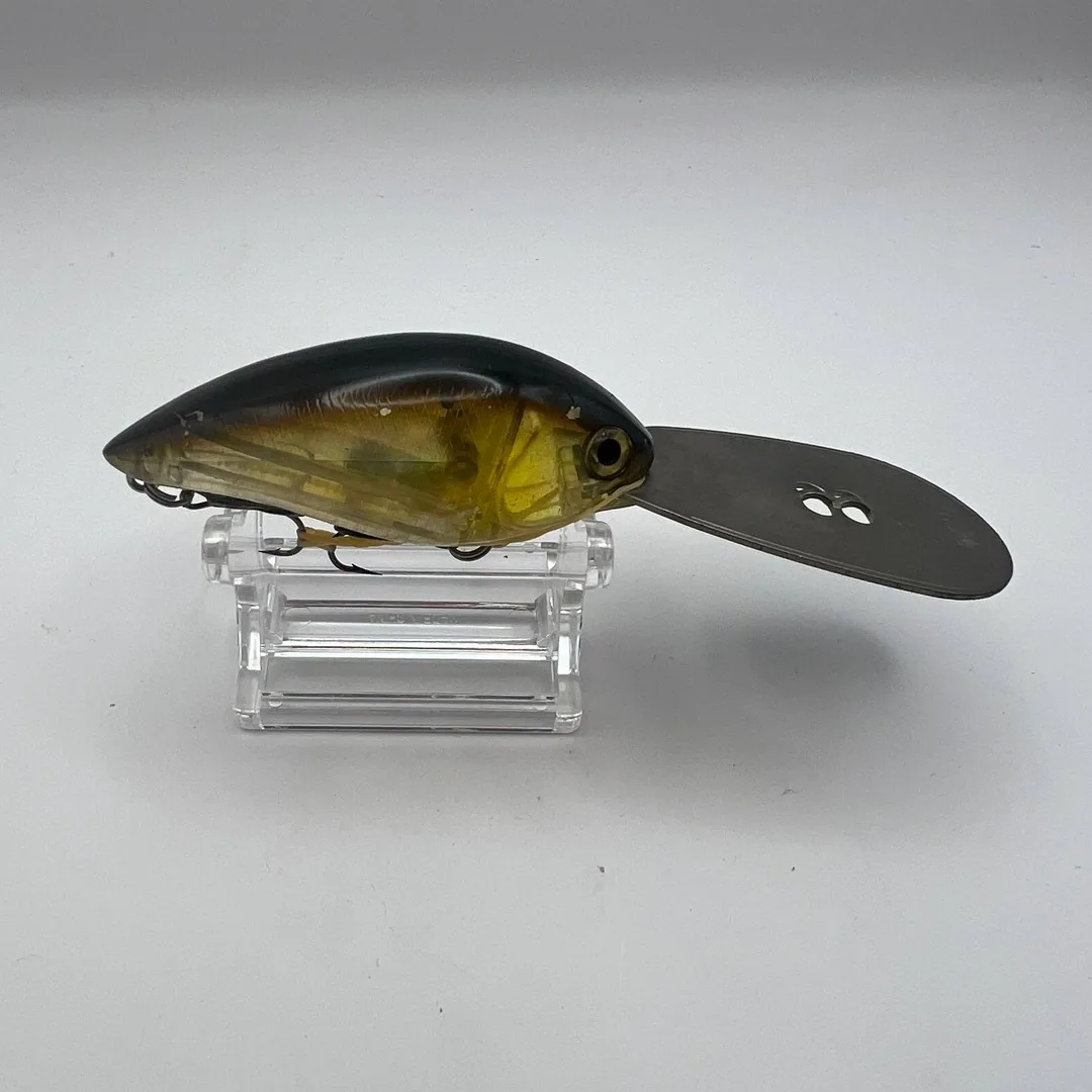 Wobler crankbait, ciemny grzbiet z żółtym brzuchem, Daiwa — zdjęcie 2