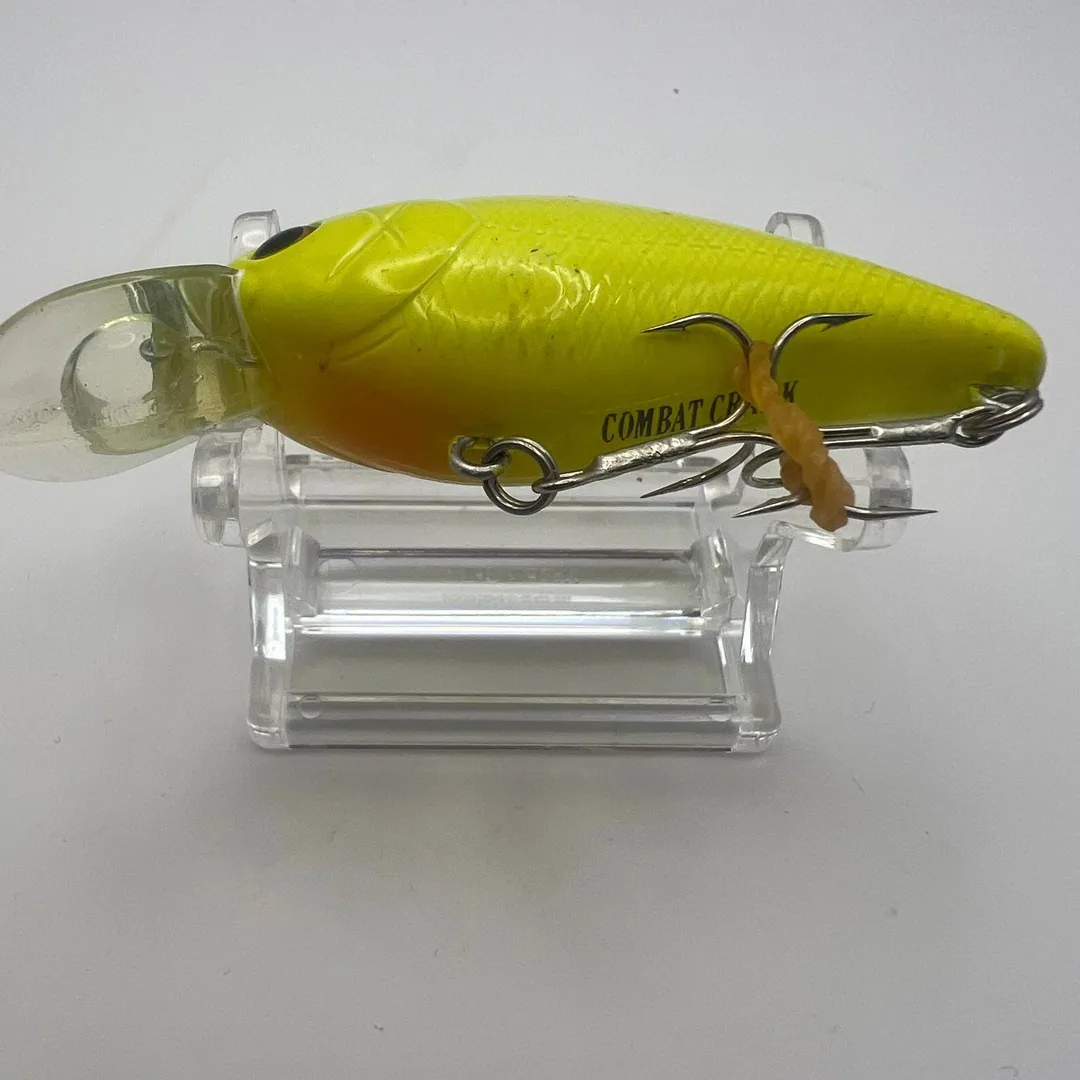 Wobler crankbait Evergreen, jaskrawozielony — zdjęcie 3