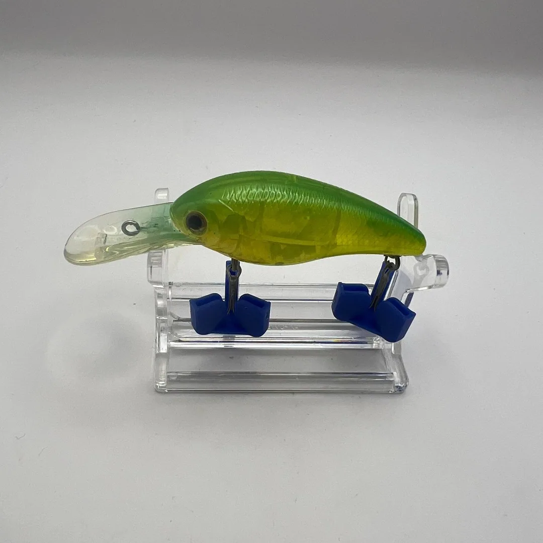 Wobler typu crankbait, zielono-żółty Lucky Craft — zdjęcie 1