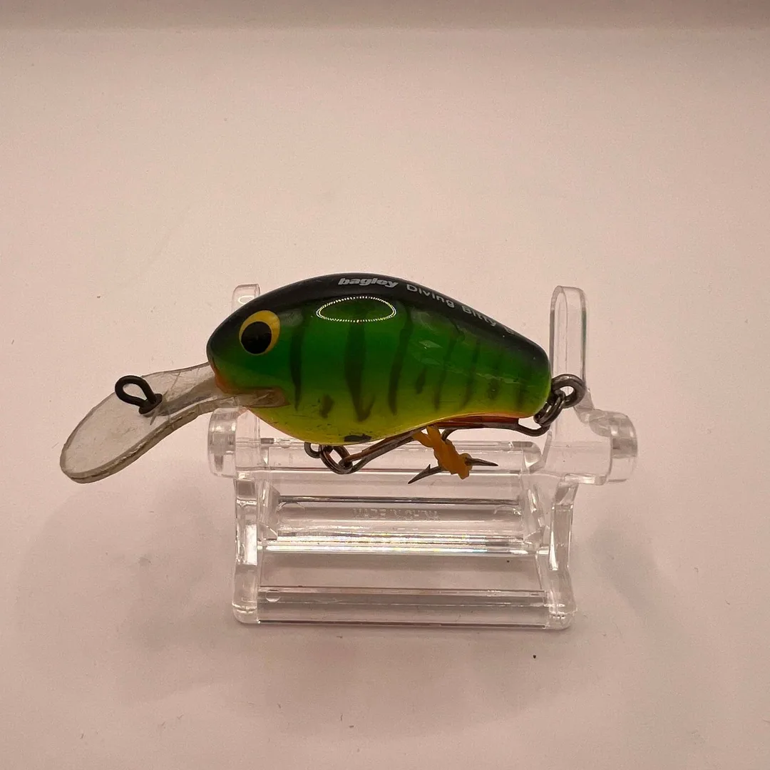 Bagley Diving Bitty B, zielony crankbait — zdjęcie 1