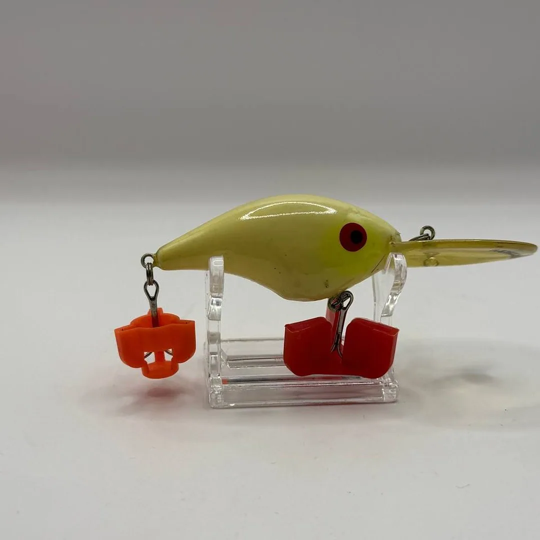 Wobler Basscracker, żółty kolor, 60mm — zdjęcie 2