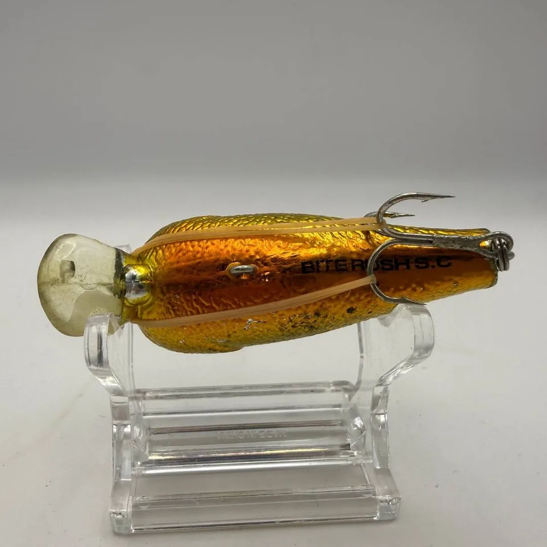 Wobler BiteFish S.C, czarny grzbiet, złote boki — zdjęcie 3