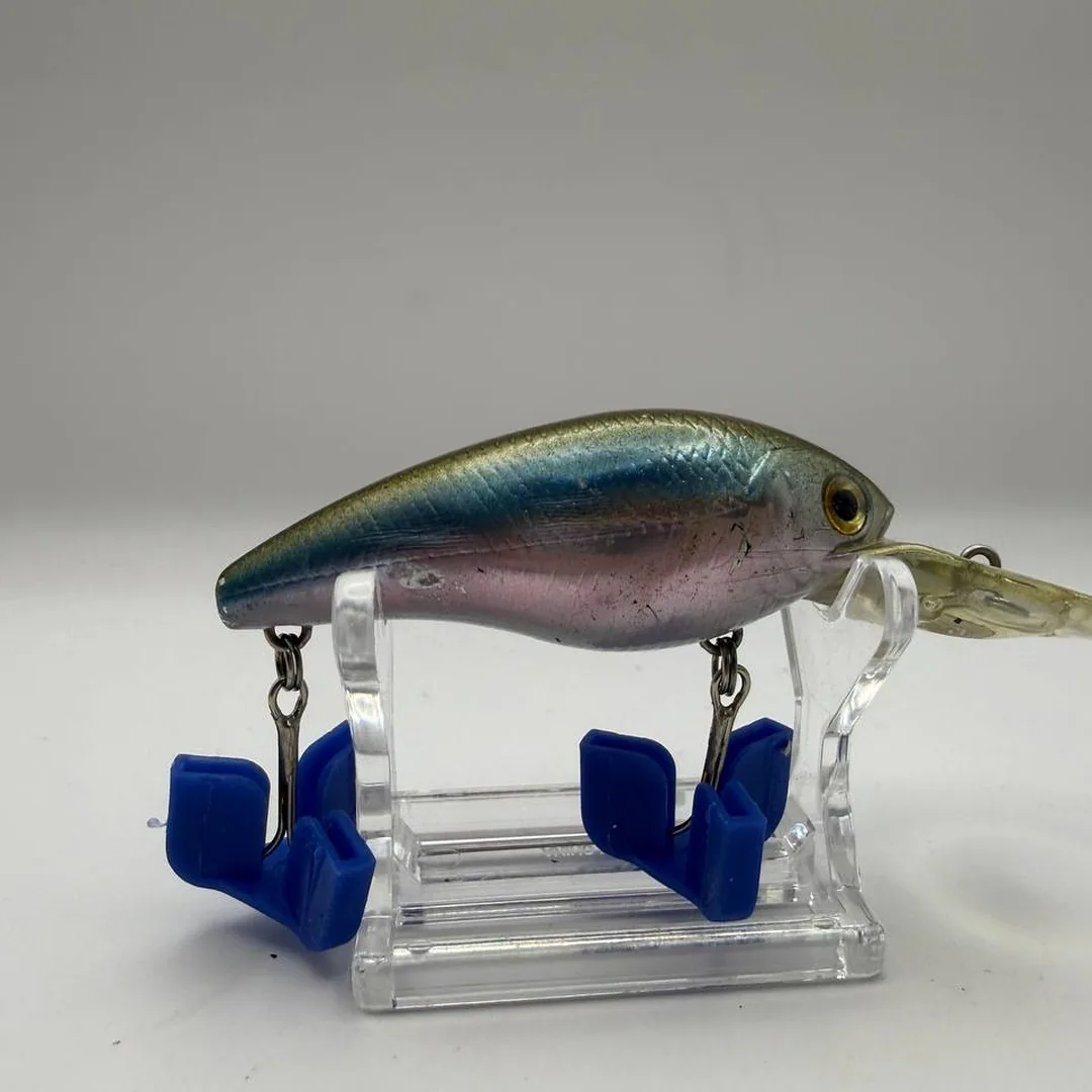 Crankbait Lucky Craft w kolorze niebiesko-srebrnym — zdjęcie 2