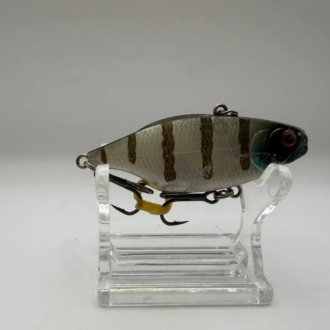 Wobler typu minnow szary z czarnymi paskami — zdjęcie 2