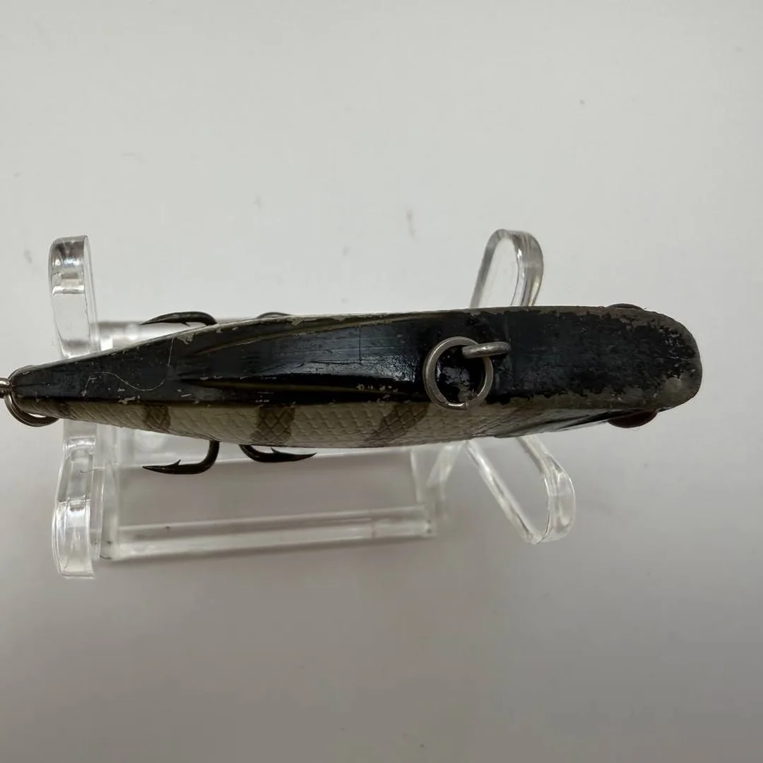 Wobler typu minnow szary z czarnymi paskami — zdjęcie 3