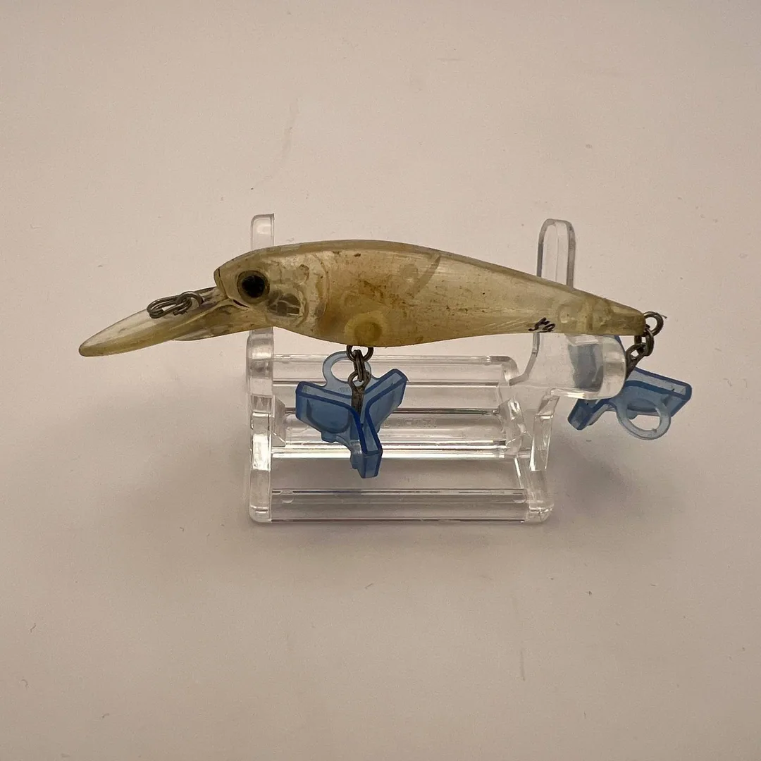 Wobler minnow przezroczysty z brązowym grzbietem — zdjęcie 1