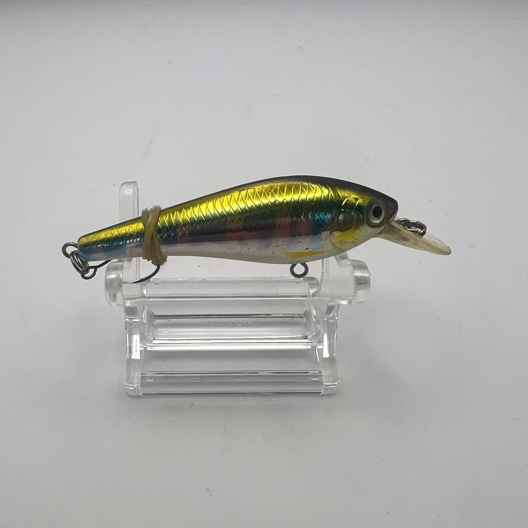 Wobler Daiwa TD Shad 60mm, złoty kolor — zdjęcie 2