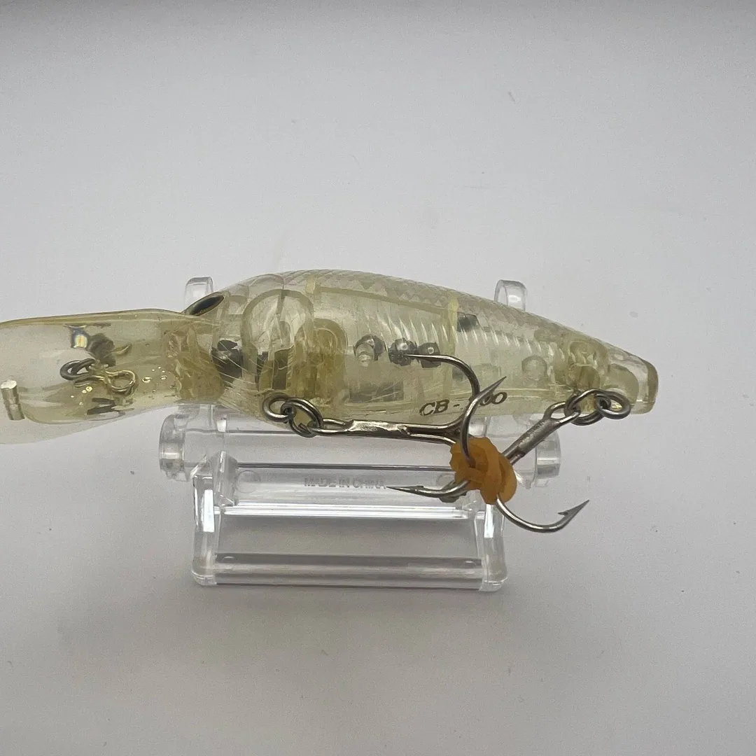 Wobler Lucky Craft CB-200, półprzezroczysty — zdjęcie 3