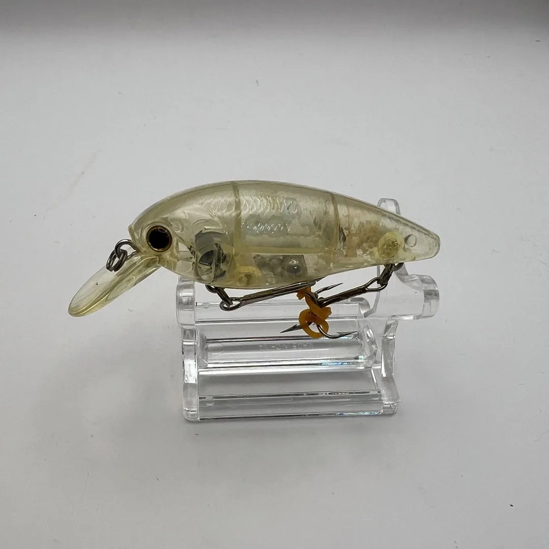 Wobler crankbait przezroczysty Lucky Craft CB-100 — zdjęcie 1