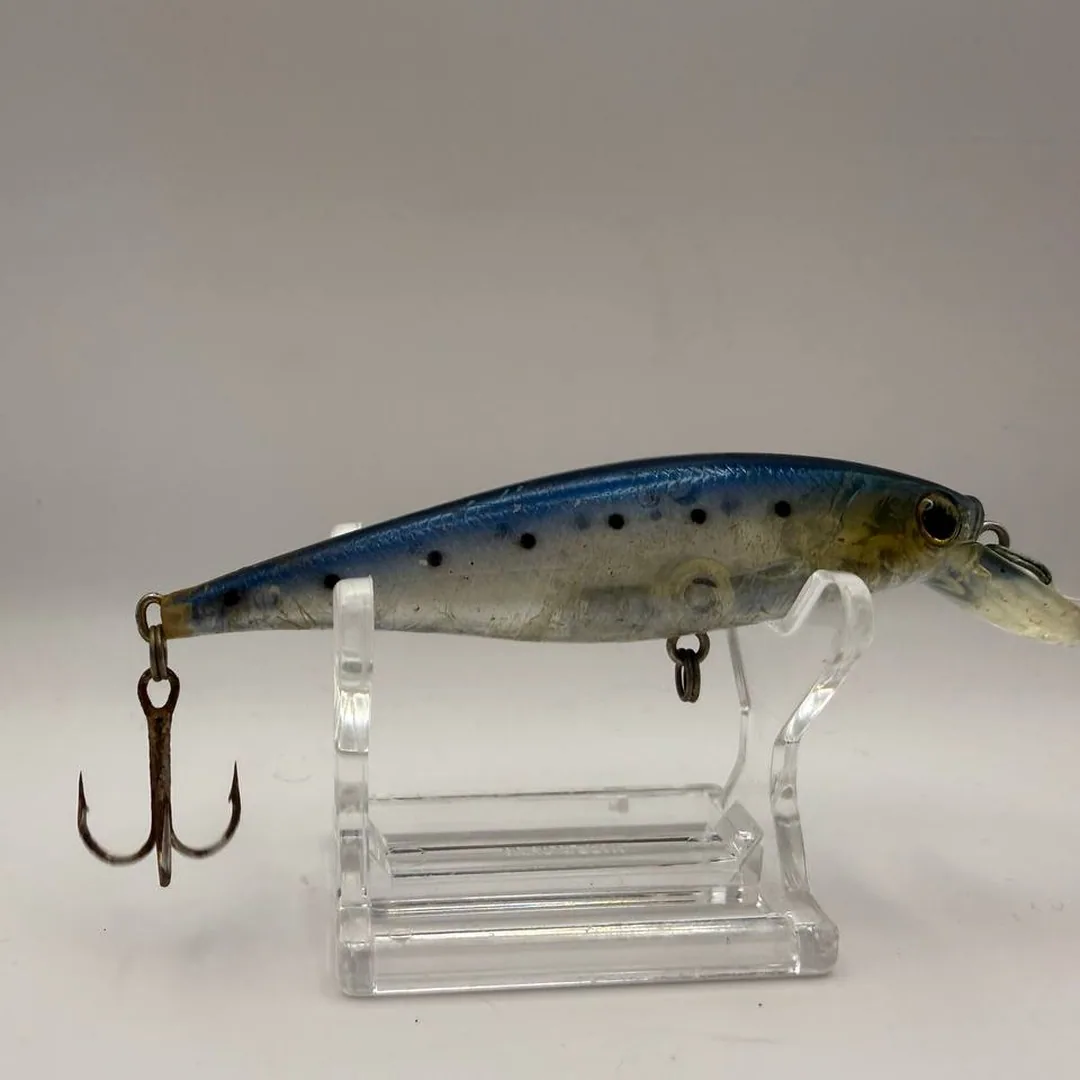 Wobler Shimano Spin Breeze S, niebieski z szarym grzbietem — zdjęcie 2
