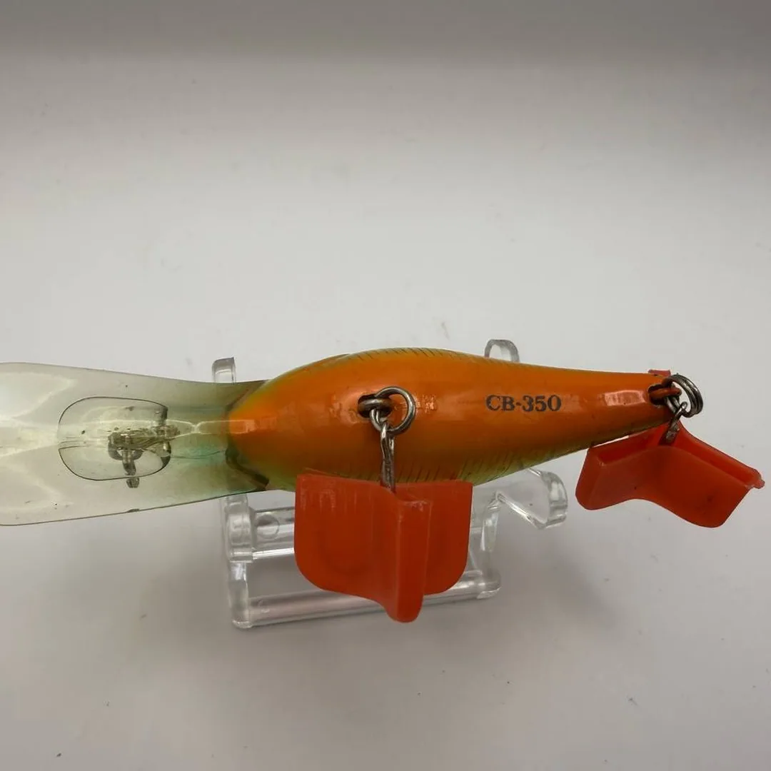 Wobler crankbait, zielono-żółty, Lucky Craft — zdjęcie 3