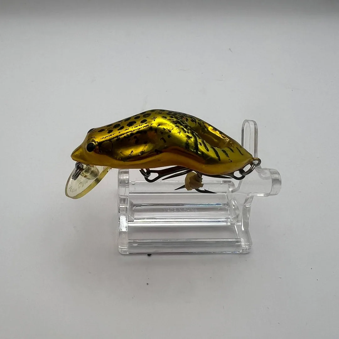 Wobler crank pływający, złoty z czarnymi plamkami, 55mm, 8g — zdjęcie 1