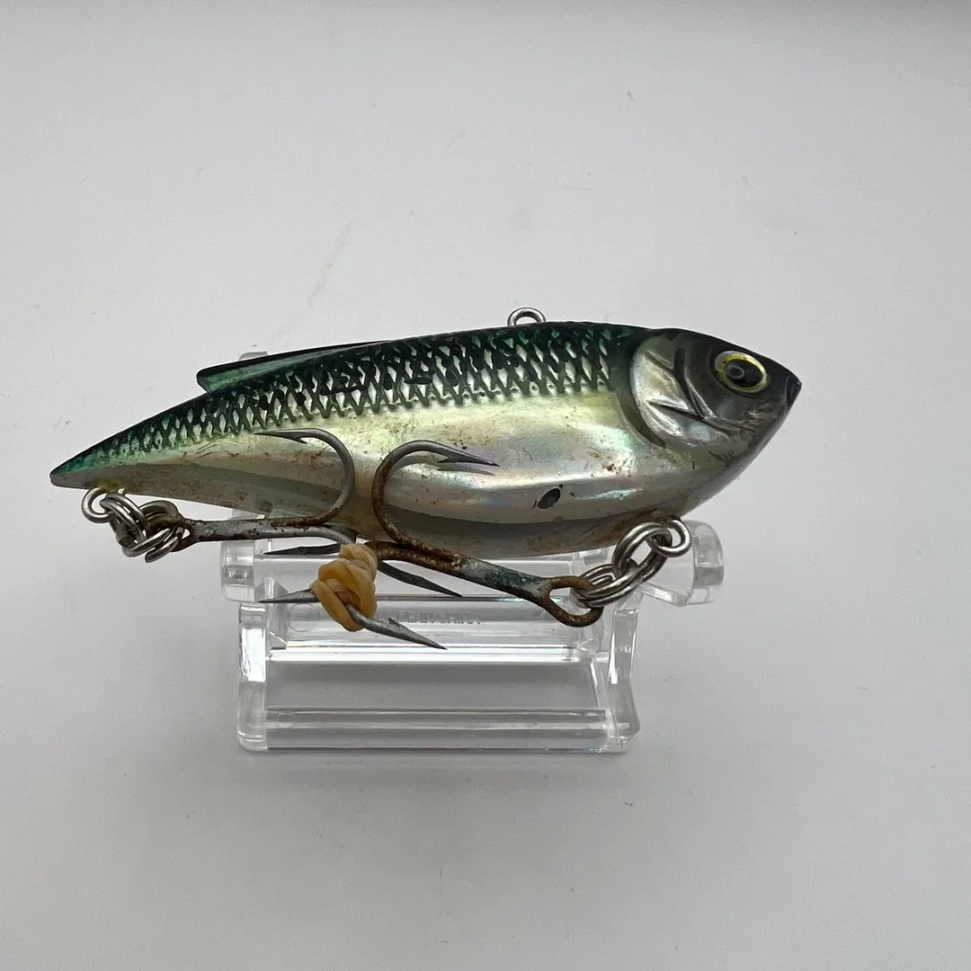 Wobler typu sinking pencil, zielony grzbiet, srebrne boki — zdjęcie 3