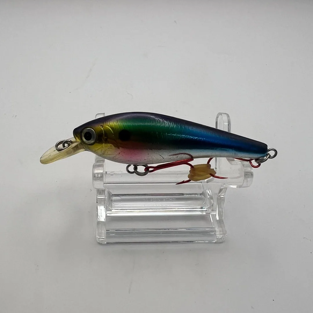 Daiwa TD Shad, kolor tęczowy — zdjęcie 1
