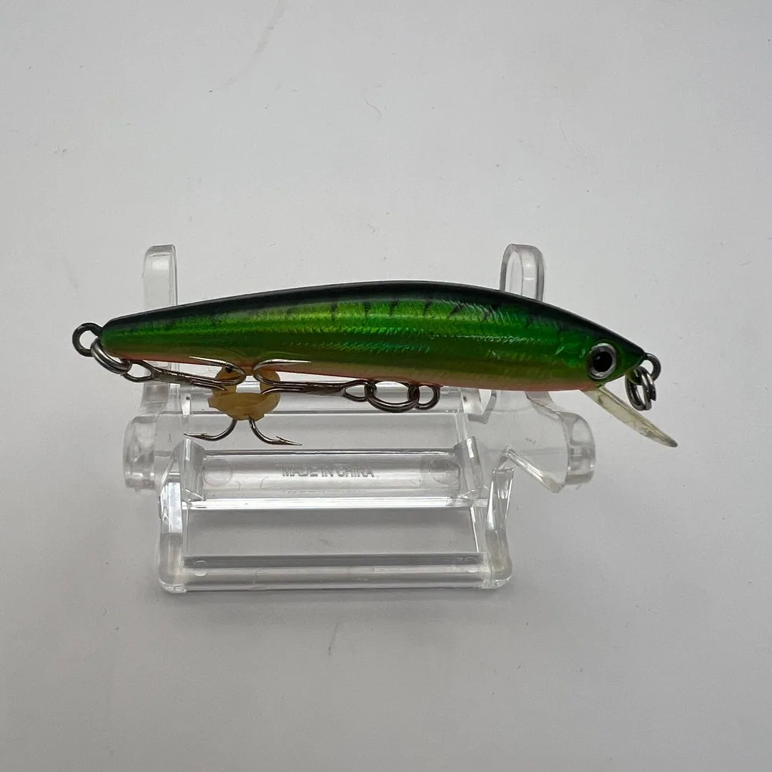 Wobler minnow zielony grzbiet, złote boki — zdjęcie 2