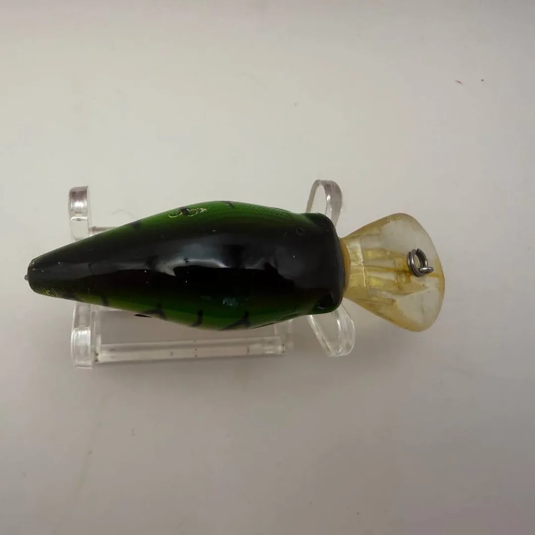 Wobler crankbait, zielony grzbiet, żółte boki — zdjęcie 3