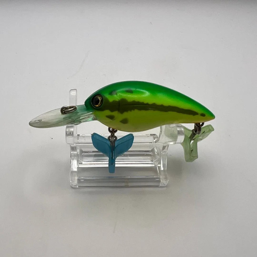 Wobler crankbait zielono-żółty Daiwa — zdjęcie 1
