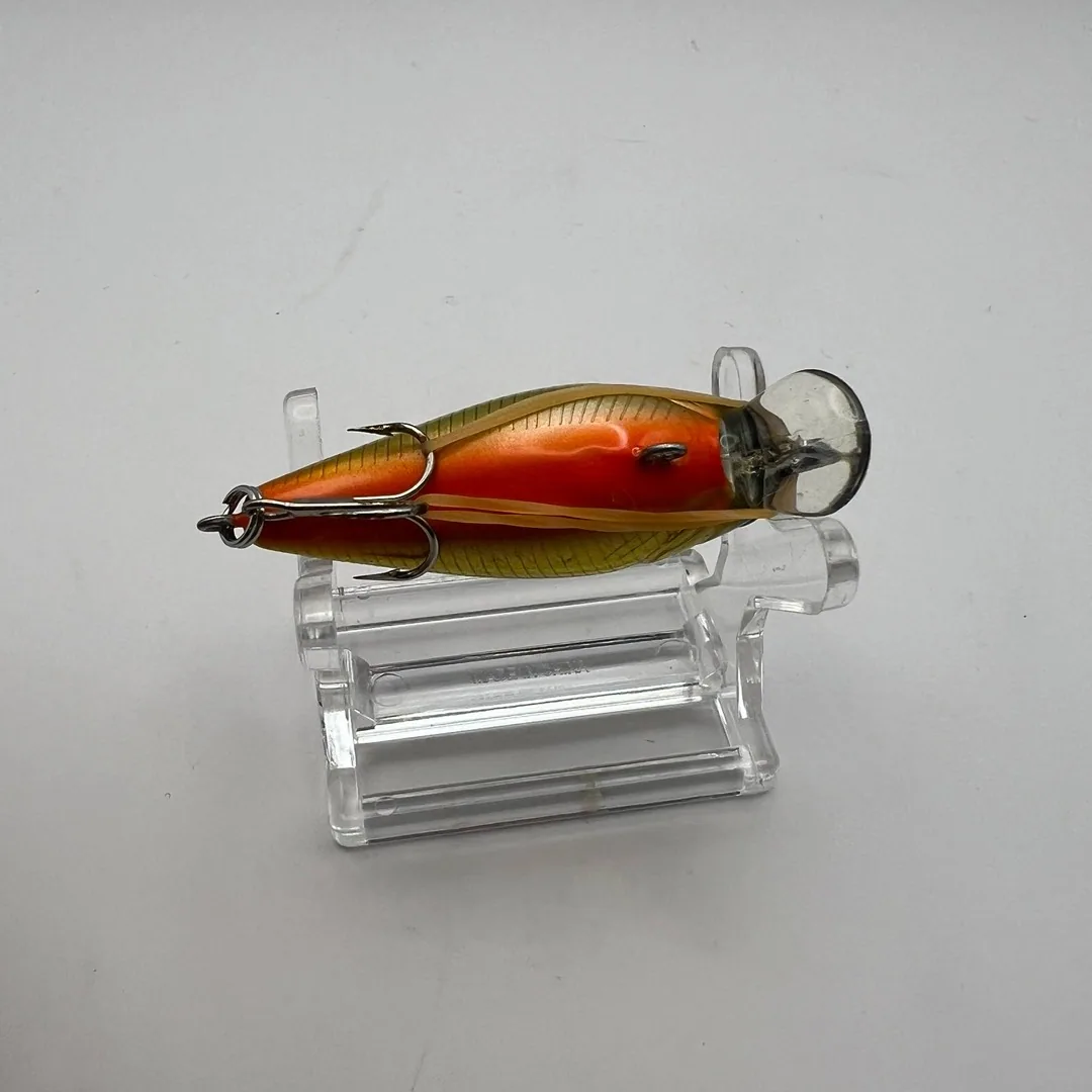 Wobler typu crank, czarny grzbiet, złote boki, 50mm, 7g — zdjęcie 3
