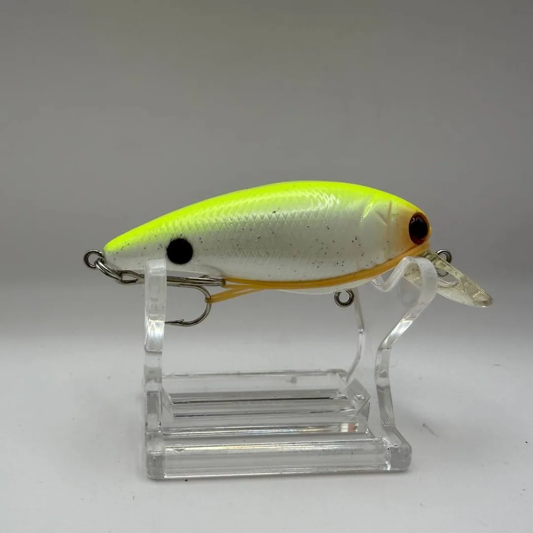 Wobler crankbait z żółtym grzbietem, 60 mm, 10 g — zdjęcie 2