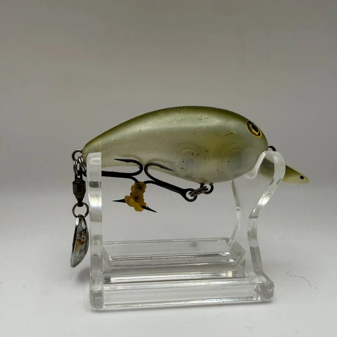 Wobler typu crankbait, oliwkowy Daiwa — zdjęcie 2