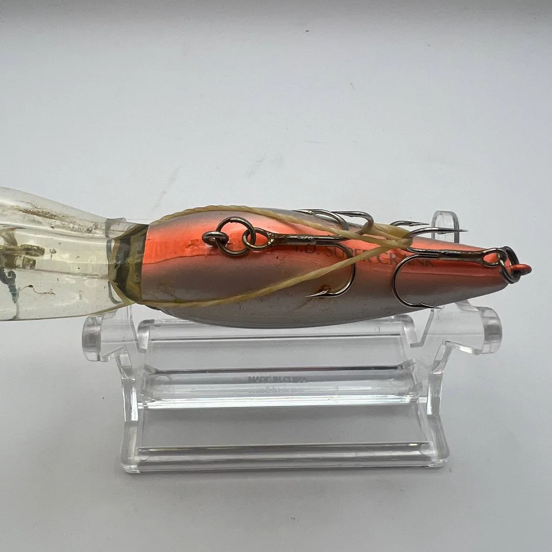 Wobler crankbait, szary; Daiwa — zdjęcie 3