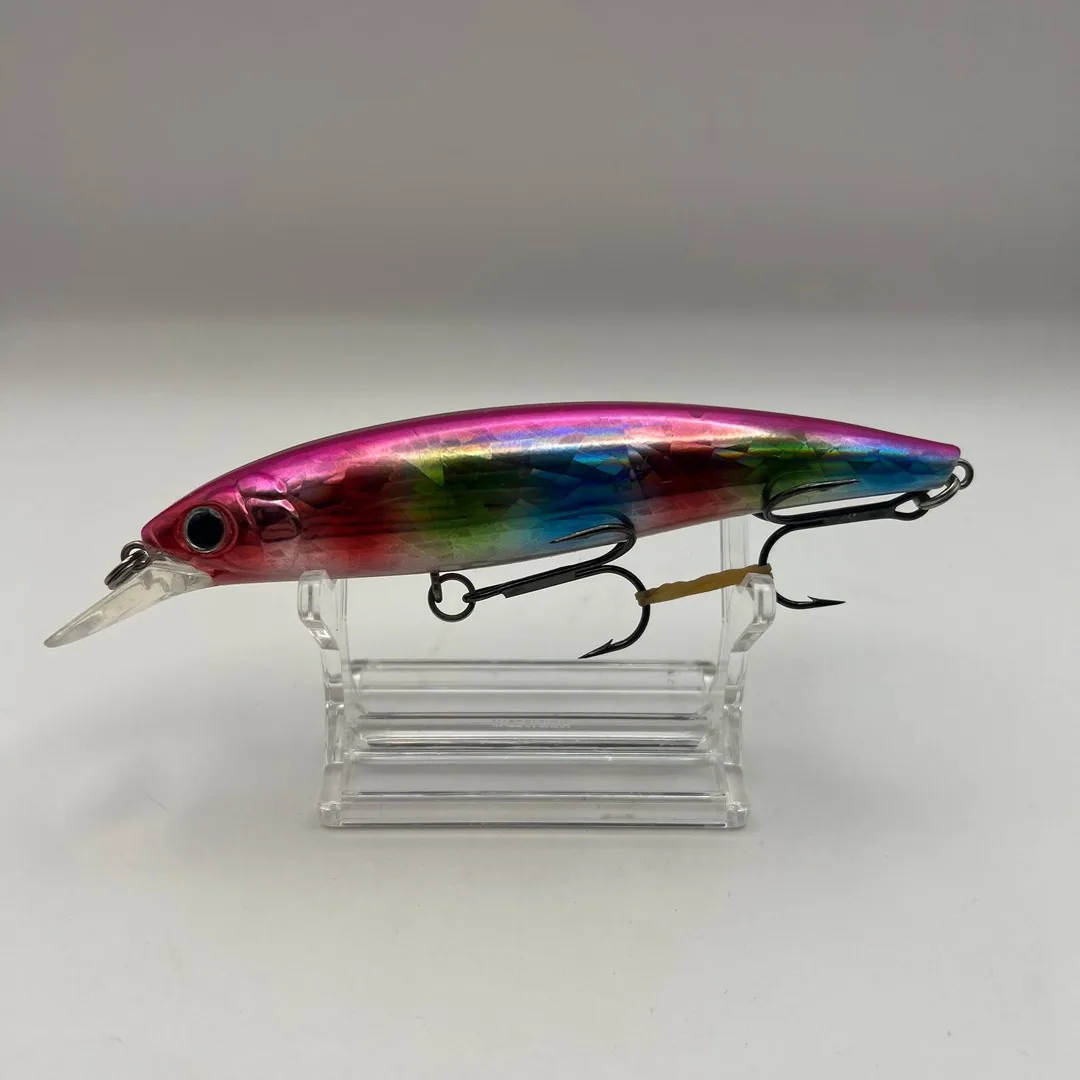 Wobler minnow Wildscene, różowy z tęczowymi bokami — zdjęcie 1