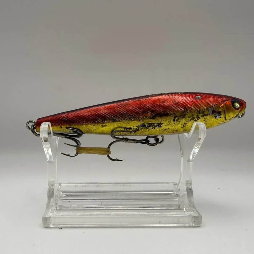 Wobler bezsterowy czerwono-żółty Silver Dog 90mm — zdjęcie 2