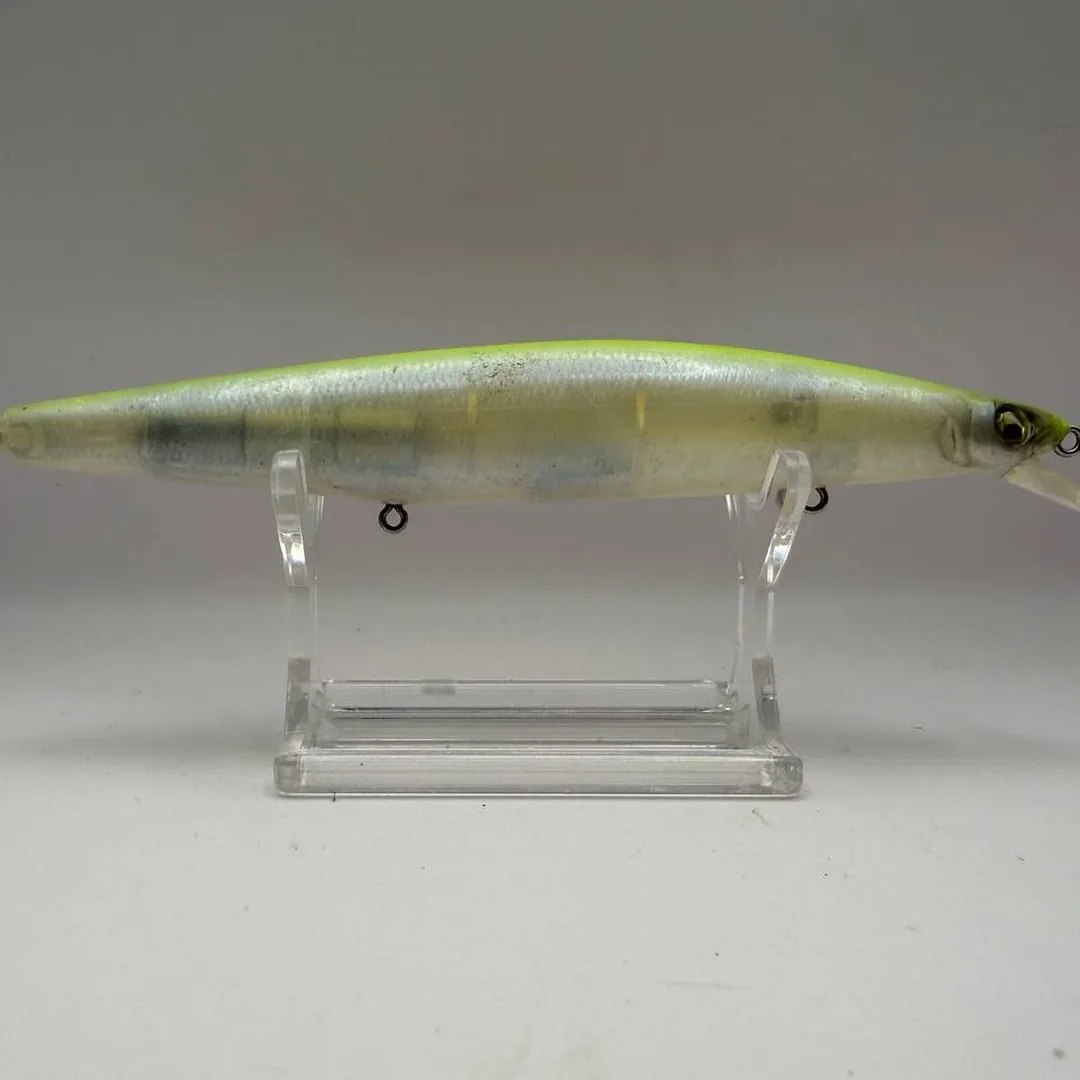 Wobler minnow 140mm w kolorze zielonkawo-srebrnym — zdjęcie 2