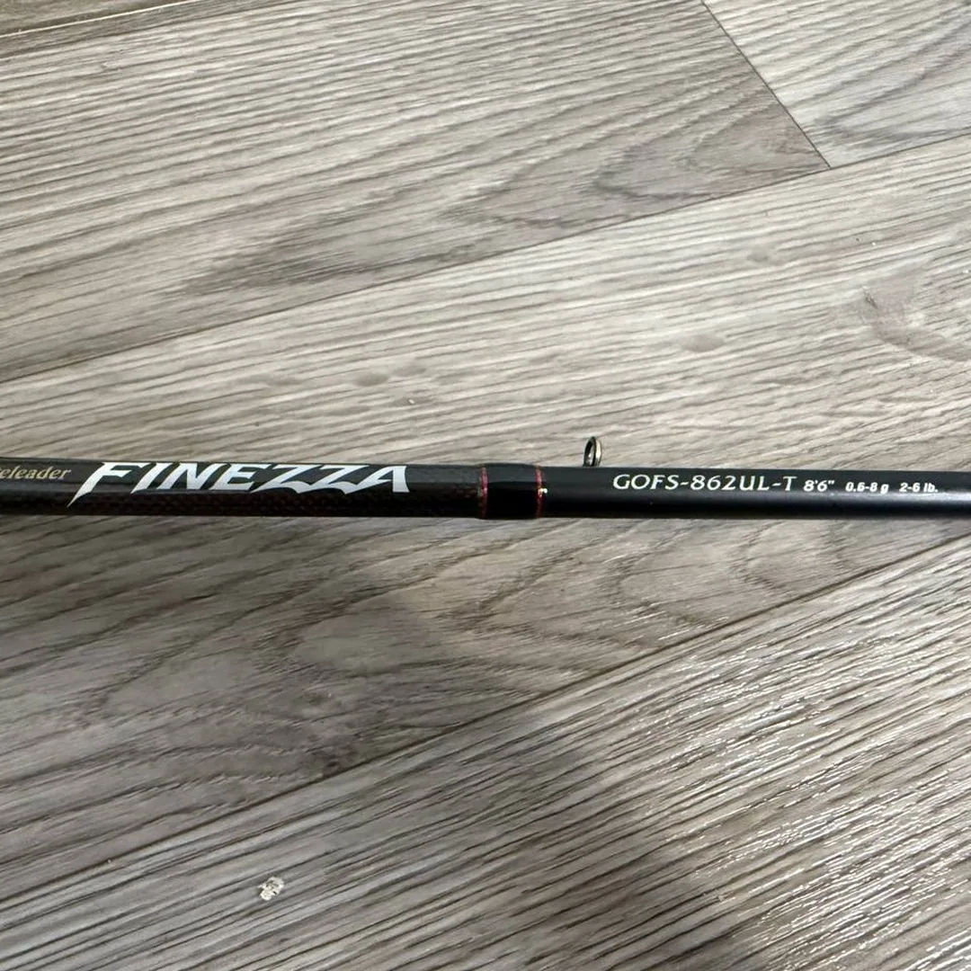 Wędka Graphiteleader Finezza, czarna, model GOFS-862UL-T — zdjęcie 3