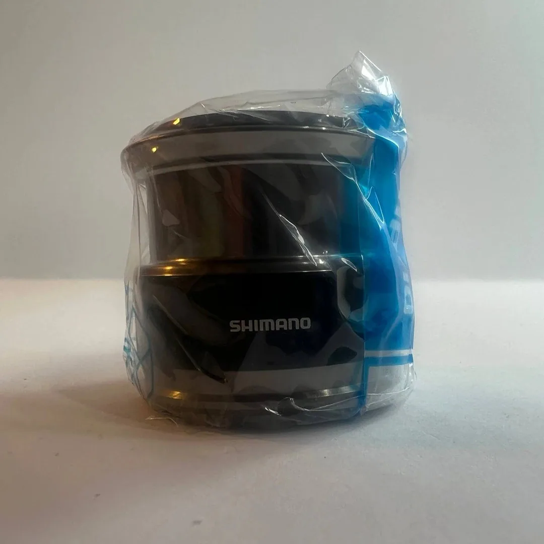Shimano Stradic C2000S szpula z Japonii — zdjęcie 2