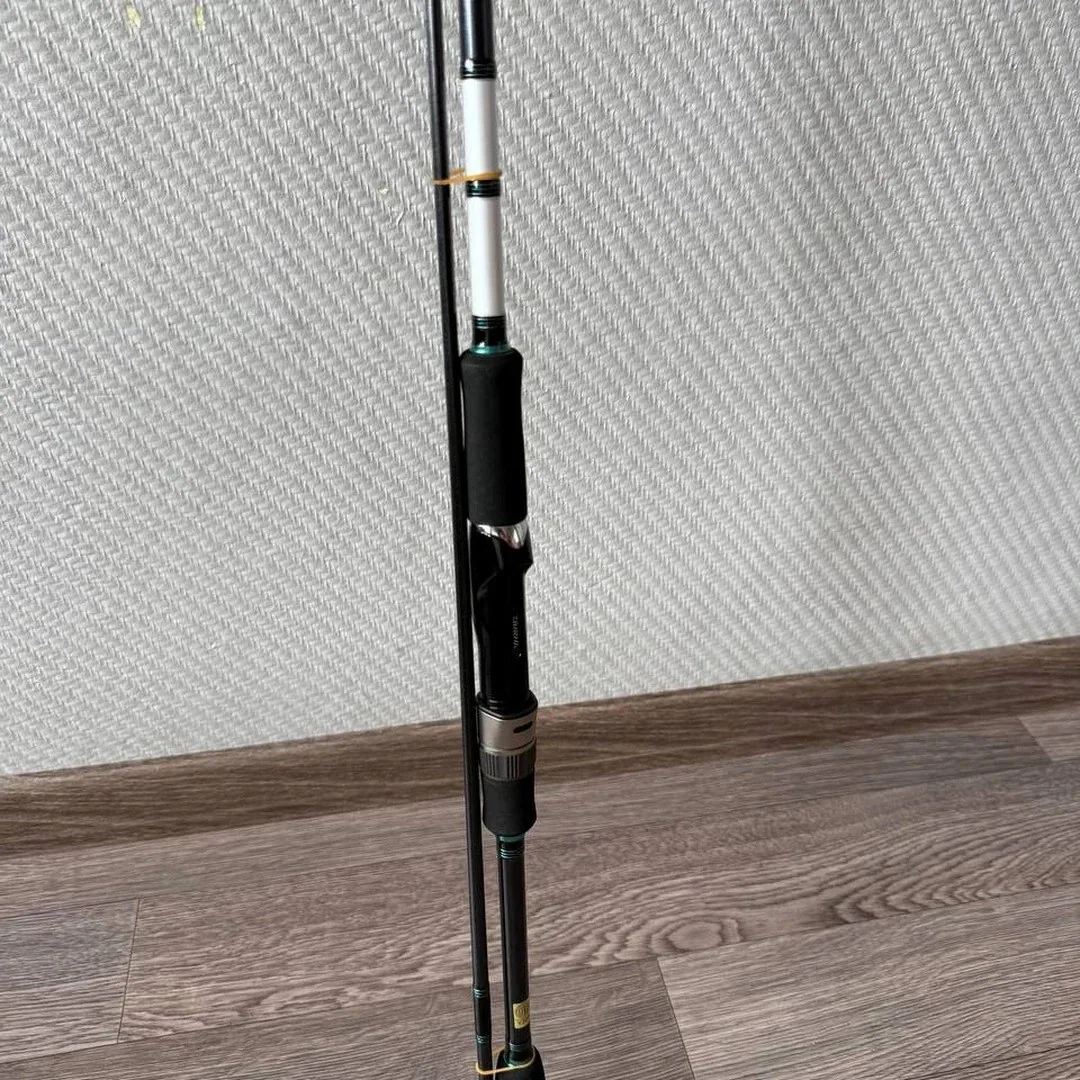 Daiwa Emeraldas Infeet 83MLI z Japonii używana — zdjęcie 6