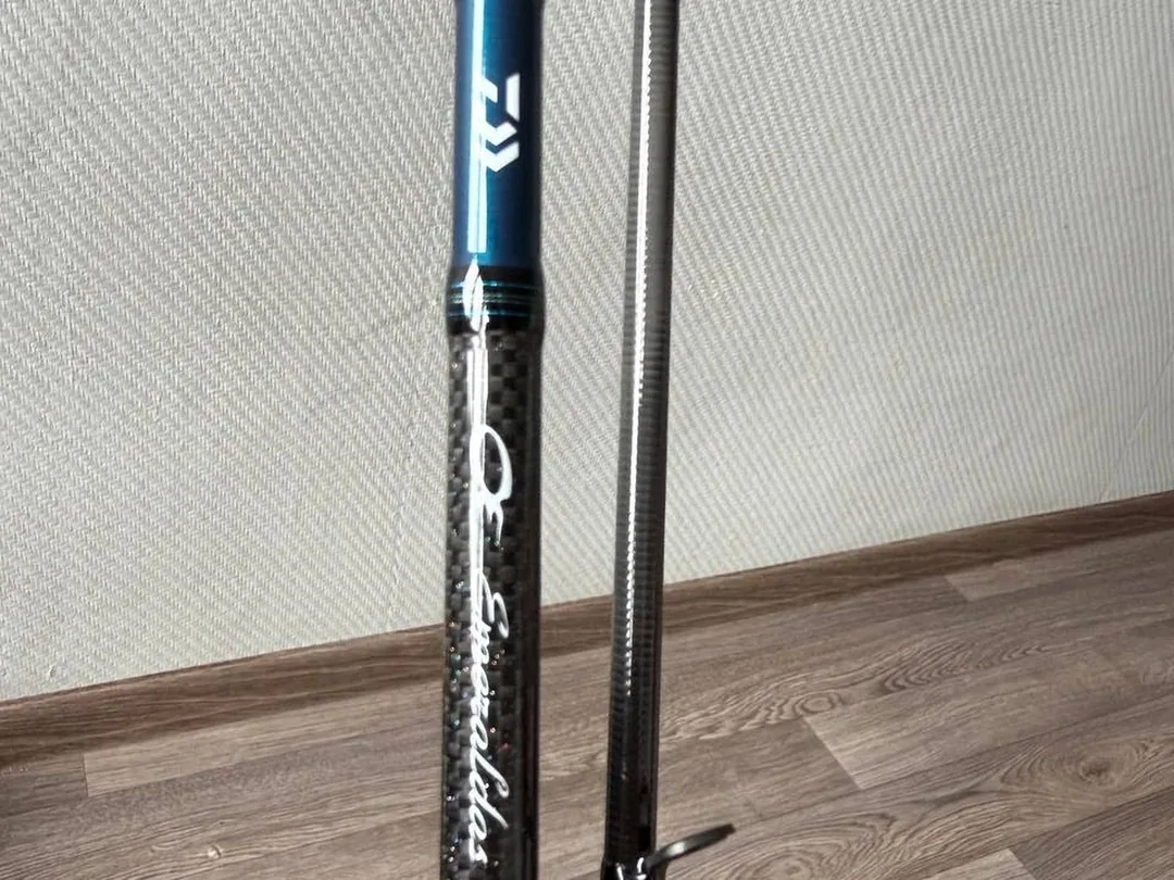 TOP Daiwa Emeraldas Air AGS 78M R wędka z Japonii używana — zdjęcie 3