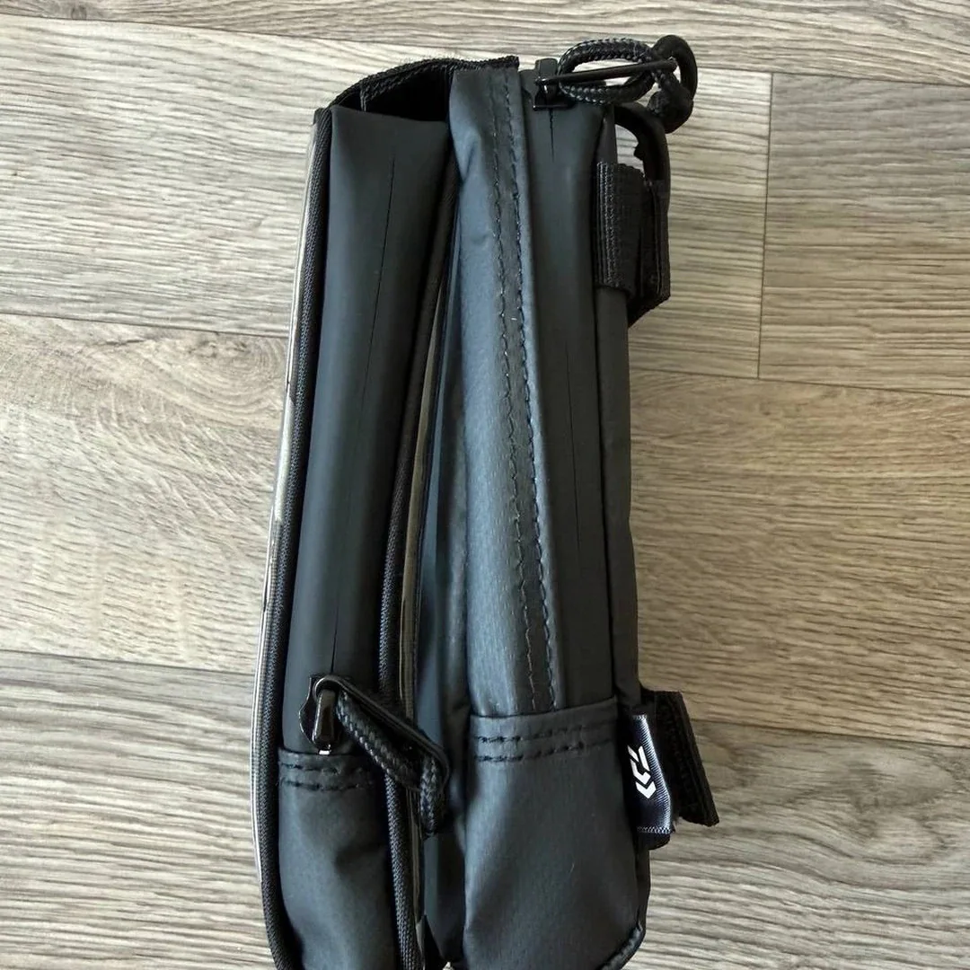 Daiwa torba/etui wędkarskie z Japonii — zdjęcie 2