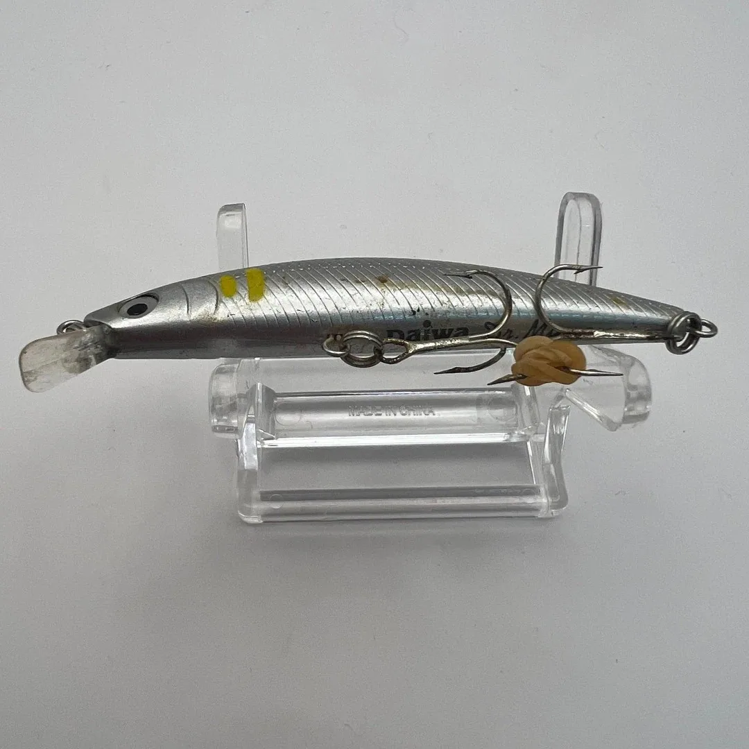 Daiwa Dr Minnow wobler 70mm 4g z Japonii — zdjęcie 3