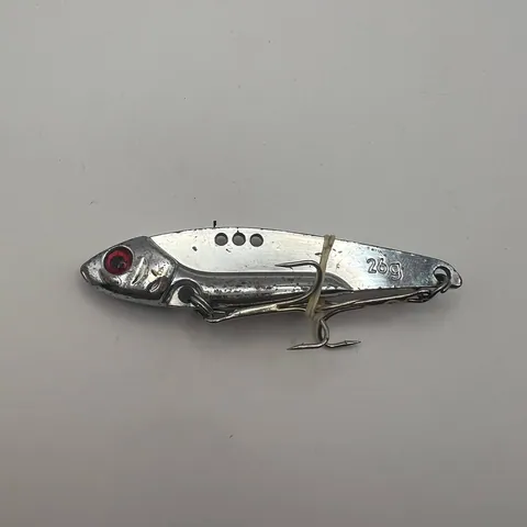 Przynęta blade srebrna z czerwonym okiem, 26g