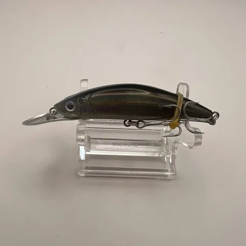 Wobler Skagit Designs Northern Jerk Bait 65F, ciemny z połyskiem