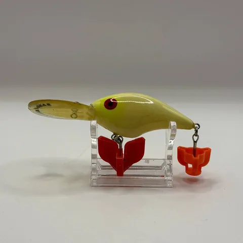 Wobler Basscracker, żółty kolor, 60mm