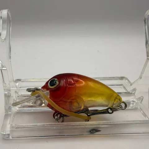Wobler minnow czerwony grzbiet, żółte boki