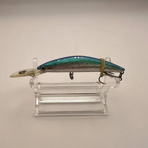 Wobler minnow, niebieski grzbiet, srebrne boki