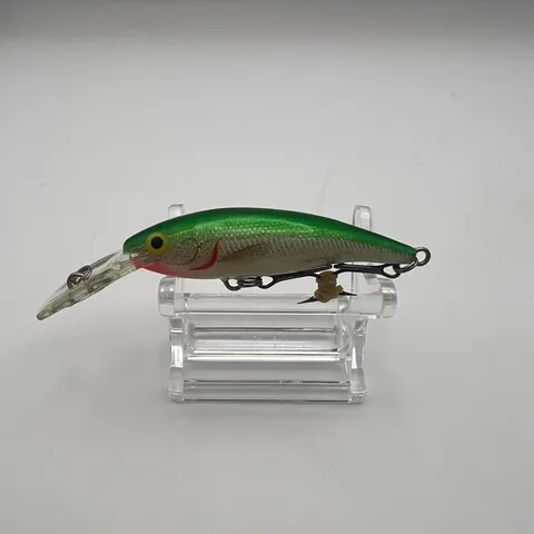 Wobler minnow zielony grzbiet 60mm