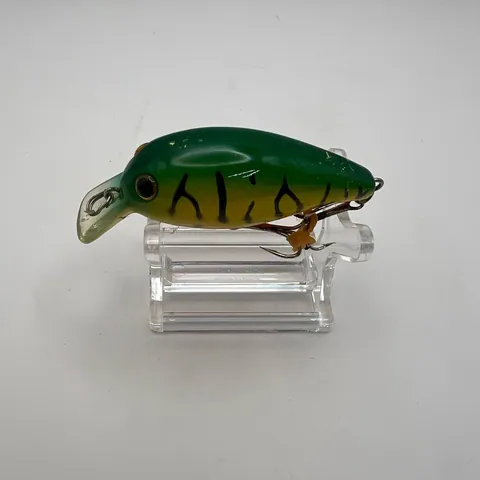 Wobler crankbait, jaskrawy zielony z żółtym, Lucky Craft
