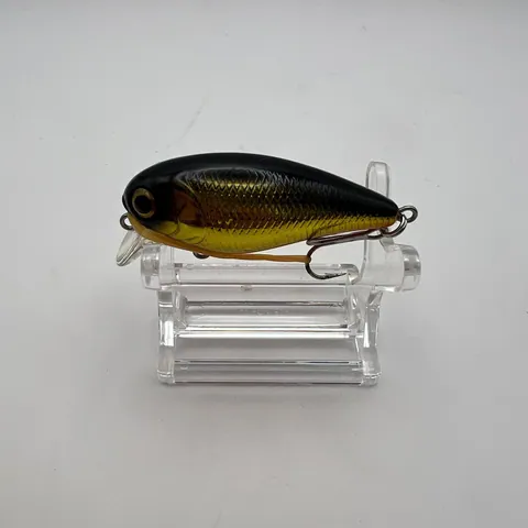 Wobler typu crank, czarny grzbiet, złote boki, 50mm, 7g