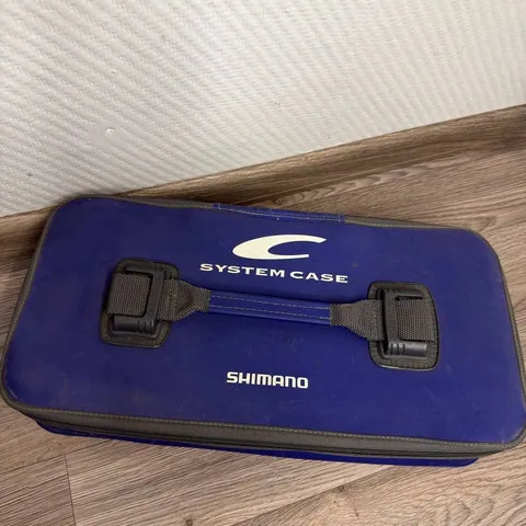 Organizator wędkarski Shimano, kolor niebieski